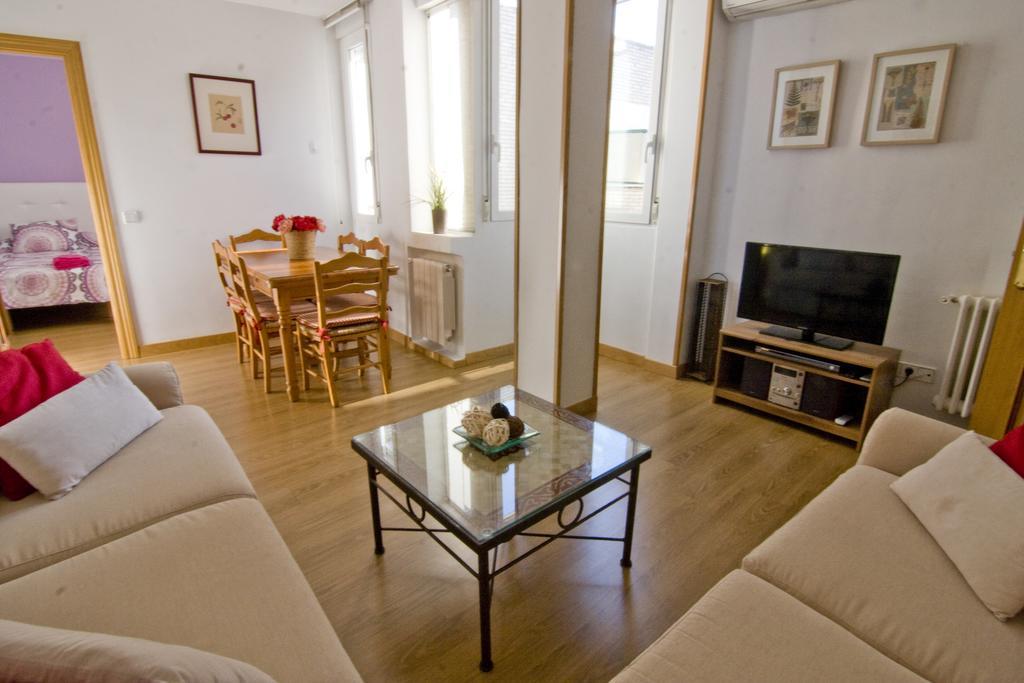 Atico Latina Apartment Мадрид Екстериор снимка