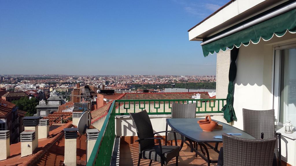 Atico Latina Apartment Мадрид Екстериор снимка